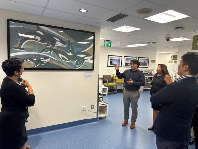 Darryl Blyth explaining his artwork during the unveiling